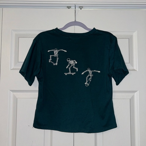 Skeleton Cropped Graphic Short Sleeve T-Shirt - Picture 2 of 2